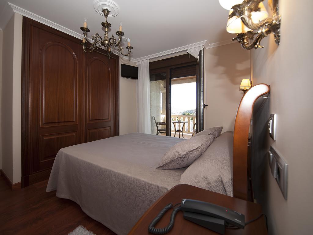 Pension Residencia A Cruzan (Adults Only) Noalla  Kültér fotó