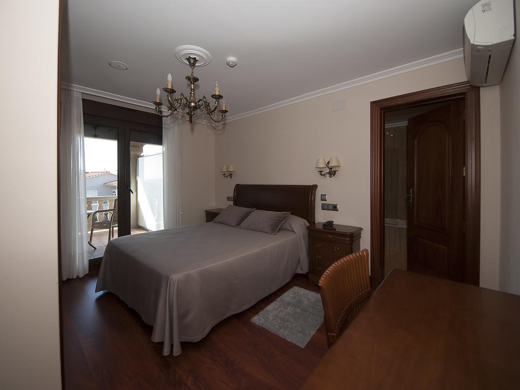 Pension Residencia A Cruzan (Adults Only) Noalla  Kültér fotó