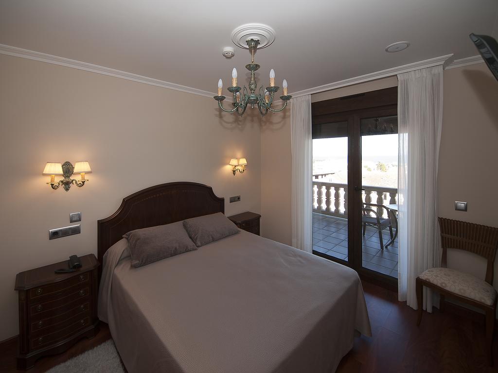 Pension Residencia A Cruzan (Adults Only) Noalla  Kültér fotó