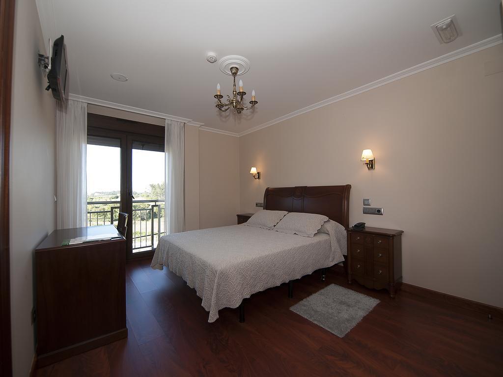 Pension Residencia A Cruzan (Adults Only) Noalla  Kültér fotó