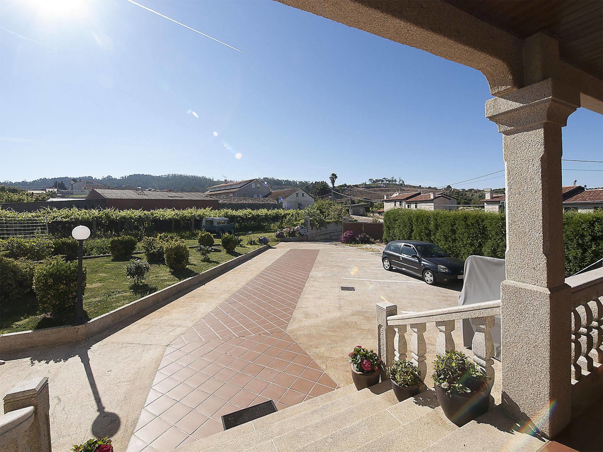 Pension Residencia A Cruzan (Adults Only) Noalla  Kültér fotó